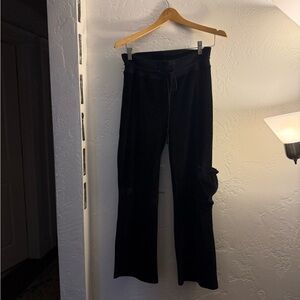 Newport News Black Cotton-Blend Pants